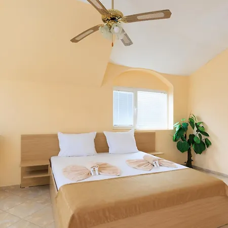 Angy 2* Golden Sands